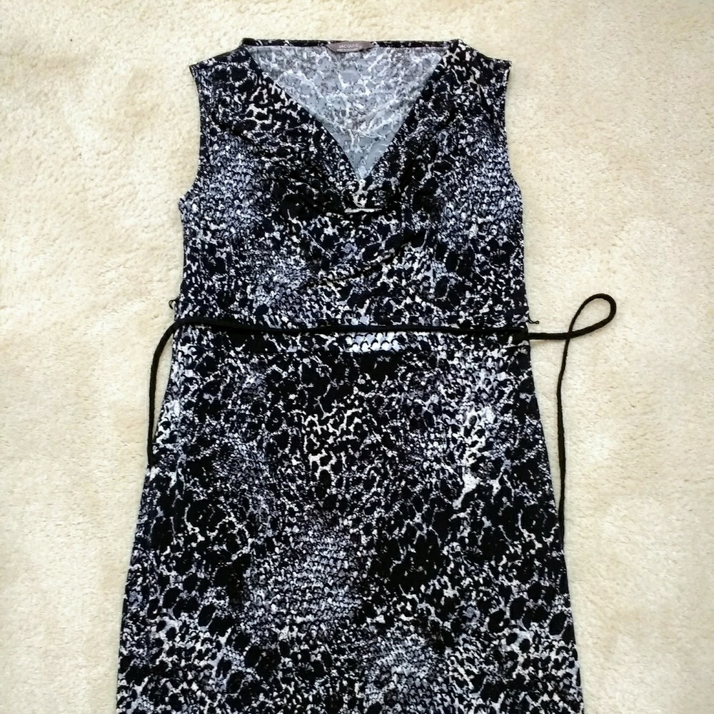 Jacqui E sleeveless snake dress